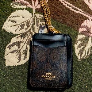 Coach I’d wallet zipper
